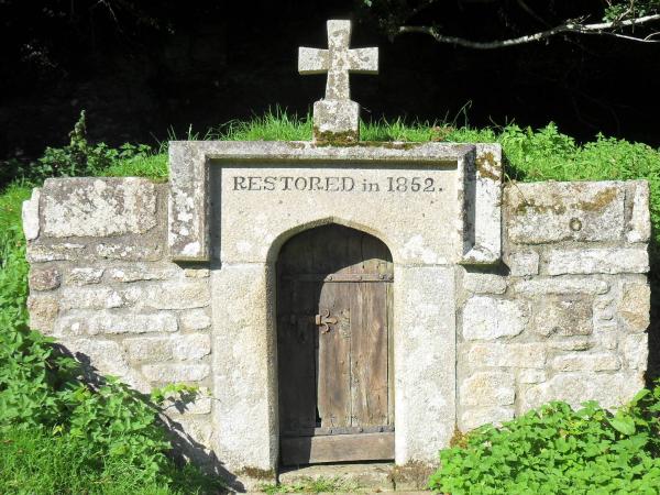 St Neot’s well
